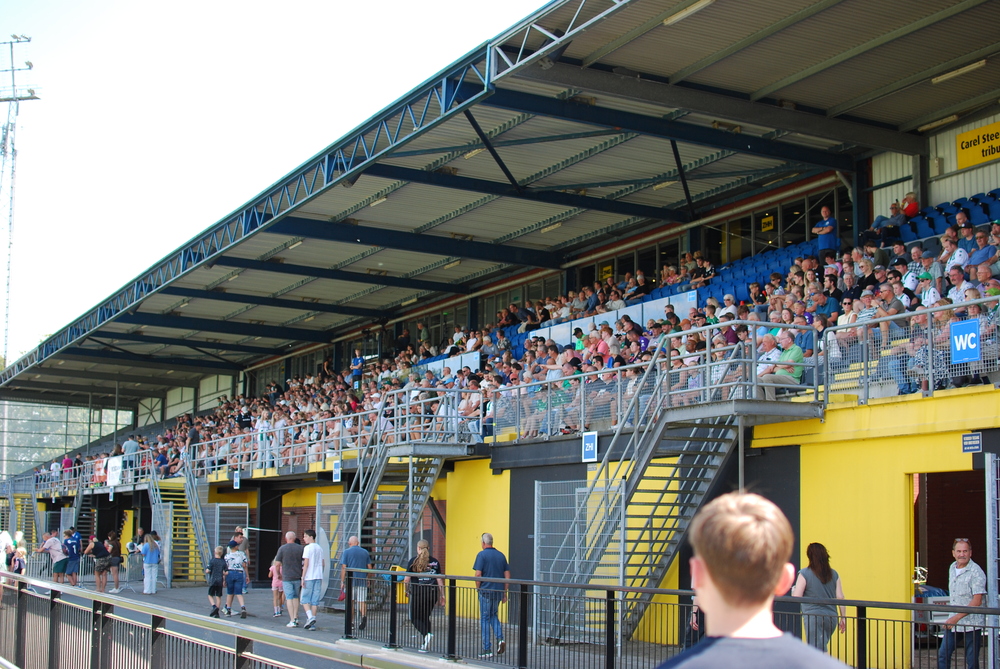 Tribunes