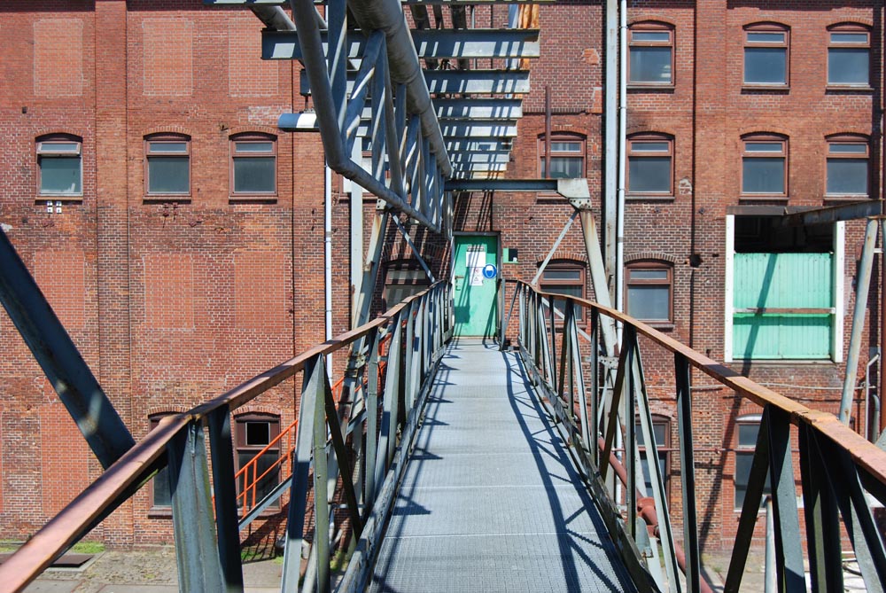 Lage loopbrug